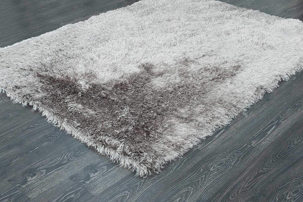 7 Signs Your Area Rug Needs Professional Cleaning - not Another DIY Treatment